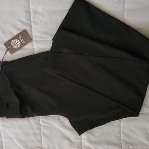Black stretchy Vince Camuto pants